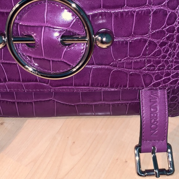 J.W. ANDERSON PURPLE LARGE DISC SATCHEL - Croc - Picture 10 of 16